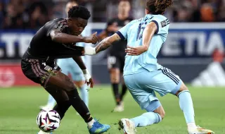 Lyon de Paulo Fonseca e Paris FC empatam e desperdiçam deslize do Mónaco na Ligue 1