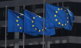 Pedidos de asilo na UE recuam para níveis de 2021 no primeiro semestre