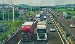 Camião em chamas no IC6 em Penacova