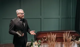 Do funeral à bênção: os próximos passos no trono da Noruega