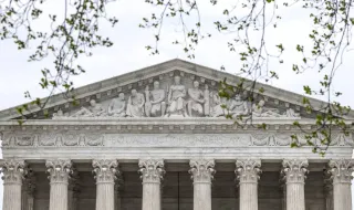Administração Trump insiste no Supremo para aplicar novas regras ao voto por correspondência