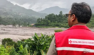 Cruz Vermelha lança apelo para apoiar população afetada pelas cheias no Nepal, saiba como ajudar