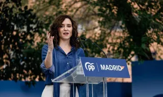 Ayuso jura que el dinero de los madrileños no se toca y que quien "lo toque lo va a pagar"