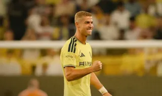 Golos de Samú Costa e Cristiano Ronaldo garantem vitória do Al Nassr