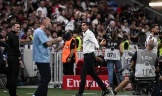 Lyon falha liderança isolada na Ligue 1 após adeus à Champions