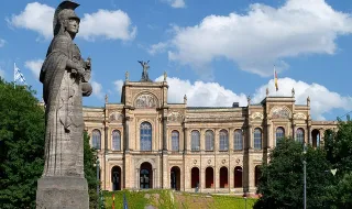 AfD domina Landtag da Saxónia-Anhalt e CDU afunda-se
