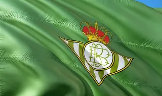 Liga dos Campeões. Real Madrid e Inter abrem caminho europeu