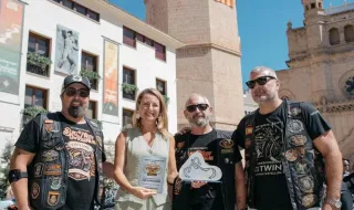 Castelló recibe en la Plaza Mayor a los participantes de la 41.ª edición de Big Twin