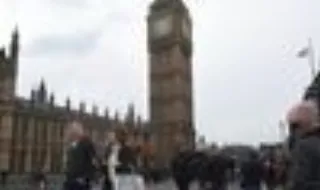 Comissão parlamentar britânica defende nova legislação para controlar IA