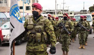 "Escalada militar não interessa neste momento aos EUA"