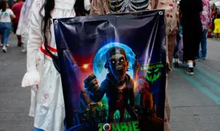Centenas de zombies e sósias de Michael Jackson juntam-se na Cidade do México para celebrar o legado do cantor