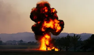 Explosivos não detonados causam mortes e ferimentos a cada seis horas na Síria