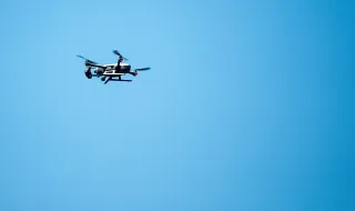 Aeroporto de Guarulhos terá sistema antidrone após incidentes com o tráfico e mais de 100 voos afetados no último ano