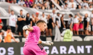 João Mário sai do Besiktas e assina pelo AEK Atenas