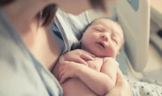 Pais recusam vitamina K aos bebés. Os médicos temem hemorragias evitáveis