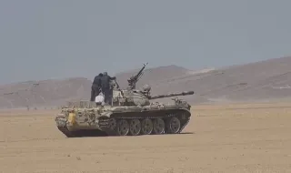 Houthis ameaçam controlar o estreito de Bab el-Mandeb e pôr em risco uma das principais rotas comerciais do mundo