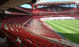 Prestianni bisa e Benfica segue em frente
