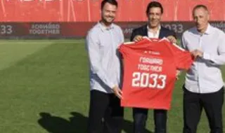 Benfica renova com a Adidas e garante encaixe de 120 milhões de euros