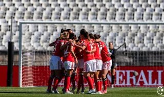 Lúcia abriu o corredor, Moller tomou conta do campo: Benfica deu lição na Supertaça