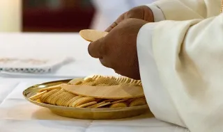 Bispo Auxiliar de Caracas presidiu à Festa de Nossa Senhora do Amparo na Ribeira Seca