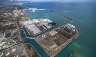 Adiós a 60 años de una parte del puerto de Castellón: inspecciones submarinas y vehículos por control remoto