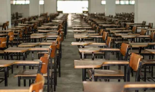 Mais de metade dos alunos faltou ao primeiro dia da época especial dos exames