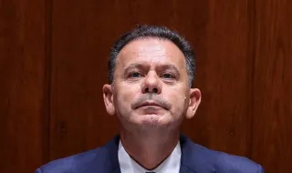 Montenegro responsabiliza Governos PS pelos maus resultados dos alunos portugueses