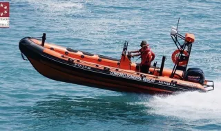 Buscan a una mujer que se ha metido en el mar en Peñíscola y está desaparecida