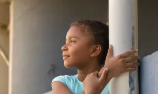 Menina de 6 anos resgatada com vida após 60 horas presa