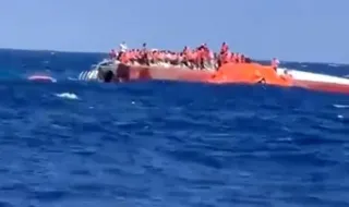 Naufraga un ferry con 270 personas a bordo al norte de Chipre