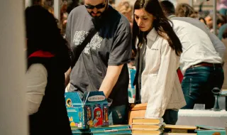 Absurda Art Fest levou arte e animação ao Jardim dos Centenários