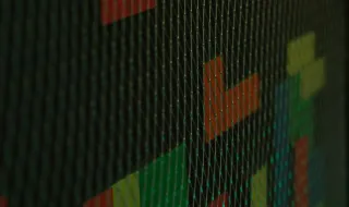 Tetris ameaça processar a Casa Branca por causa do videojogo "Construa o Muro"