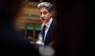 Israel encerra consulado britânico em resposta a sanções na Cisjordânia