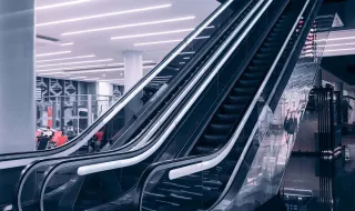 Acidente/elevador: Segurança deve prevalecer na reabertura dos ascensores de Lisboa