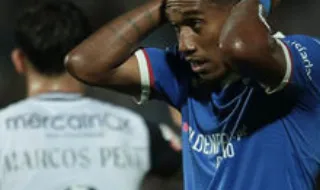 A crónica do Famalicão-Gil Vicente, 0-0: a relva do vizinho ficou por aparar