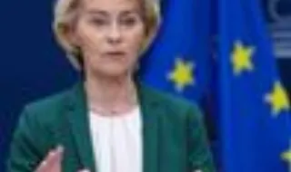 Von der Leyen chega à Gronelândia com "pacote de medidas substancial"