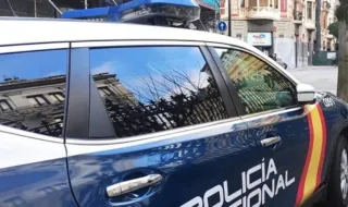 A prisión el hombre que clavó un arpón de pesca a un desconocido y lo ató a una barandilla en Granada