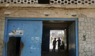 Sobe para 32 o número de mortos em ataques contra prisão no Iémen