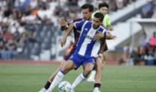 Campeão FC Porto vence em Viseu e continua líder com pleno de vitórias