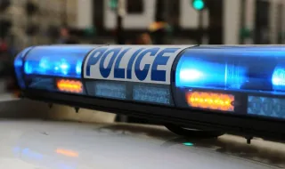 Arma encontrada por acaso num lago pode ser a chave para desvendar um dos crimes mais misteriosos de França