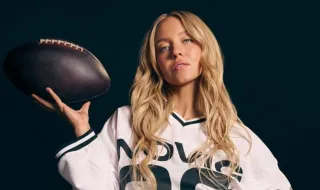 Sydney Sweeney volta a protagonizar campanha controversa: anúncio é acusado de sexualizar mulheres no desporto