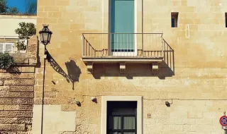 Malen fulmina o Lecce em 25 minutos