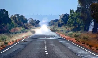 Espejismos en la carretera: ¿Pueden afectar también a los sistemas inteligentes de tu coche?