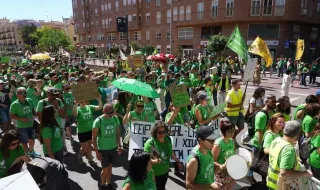 Las asambleas docentes de la Plana Alta critican el alza salarial: "No palía el problema de la vivienda"