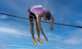 Armand Duplantis sente incómodo na perna a falha final da Liga de Diamante