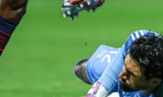 Vitor Hugo eleito o melhor guarda-redes de agosto da 2.ª Liga