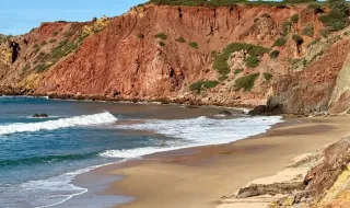 Praia dos Pelames no concelho açoriano da Povoação interdita a banhos