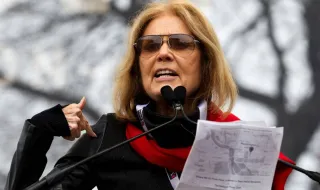 Morre aos 92 anos a jornalista, escritora e feminista Gloria Steinem