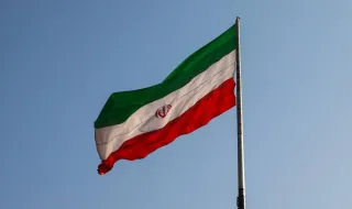 Exército iraniano afirma ter atacado bases dos EUA no Kuwait e nos Emirados Árabes Unidos