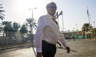Quem é Bernie Ecclestone? Ex- chefe da Fórmula 1 detido em Tires com arma ilegal. Em 2022 aconteceu o mesmo no Brasil